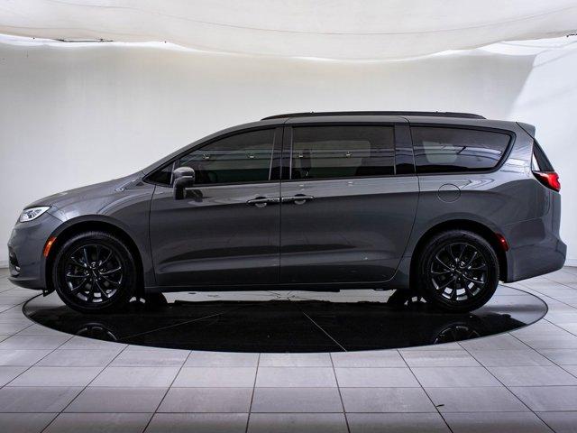 used 2021 Chrysler Pacifica car, priced at $28,598