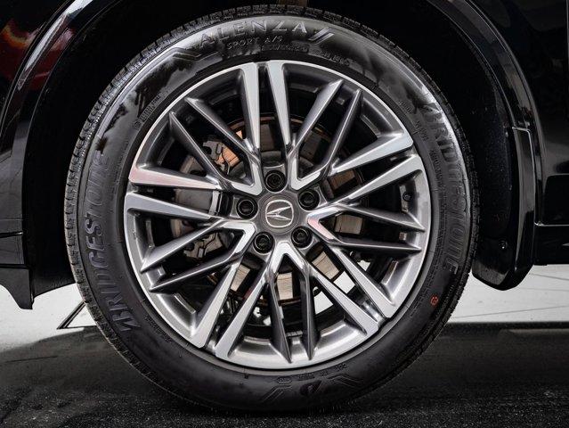 used 2025 Acura MDX car, priced at $64,598