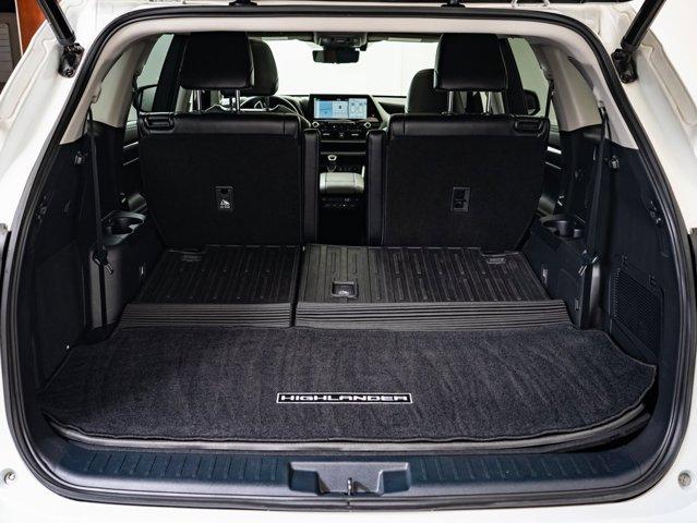 used 2022 Toyota Highlander Hybrid car, priced at $39,598