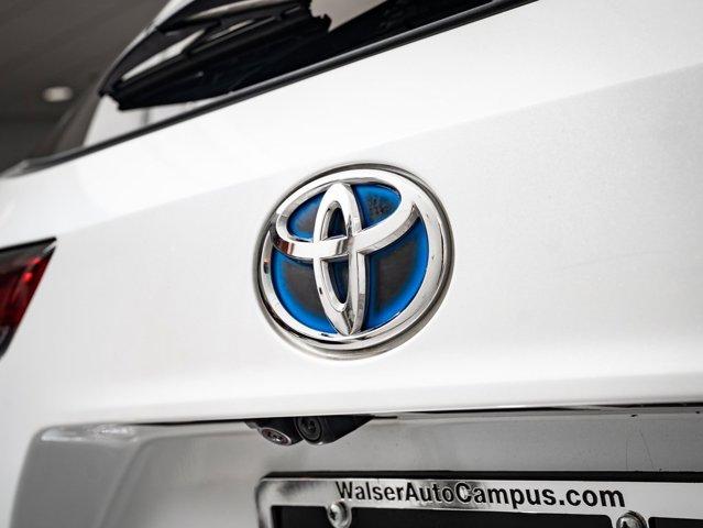 used 2022 Toyota Highlander Hybrid car, priced at $39,598
