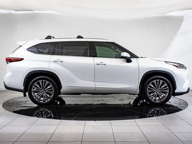 used 2022 Toyota Highlander Hybrid car, priced at $39,598