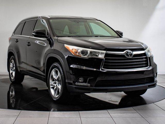 used 2014 Toyota Highlander car, priced at $17,998