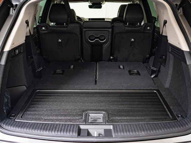 new 2025 Acura MDX car, priced at $53,650
