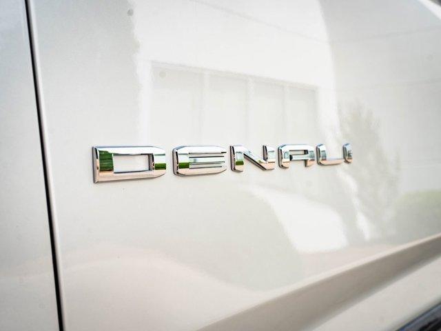 used 2023 GMC Yukon XL car, priced at $82,998