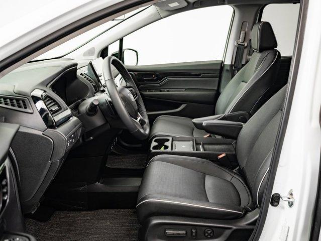 used 2025 Honda Odyssey car, priced at $48,998