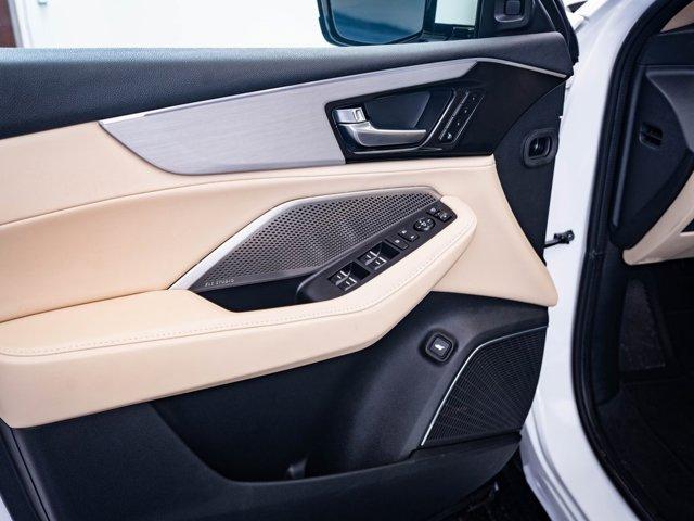 used 2023 Acura MDX car, priced at $46,998
