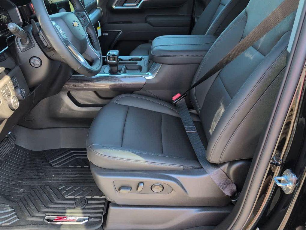 new 2026 Chevrolet Silverado 1500 car, priced at $60,216