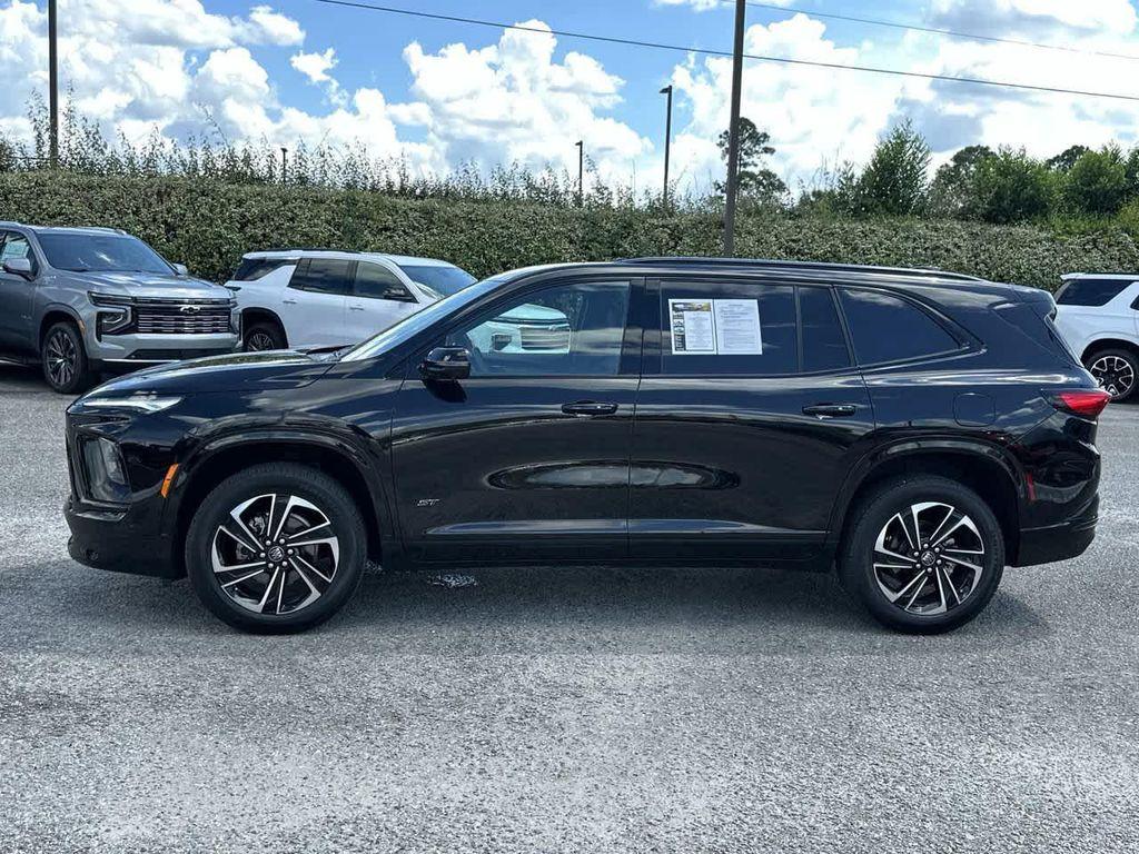used 2025 Buick Enclave car, priced at $43,232