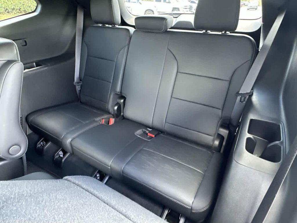 used 2025 Buick Enclave car, priced at $43,232