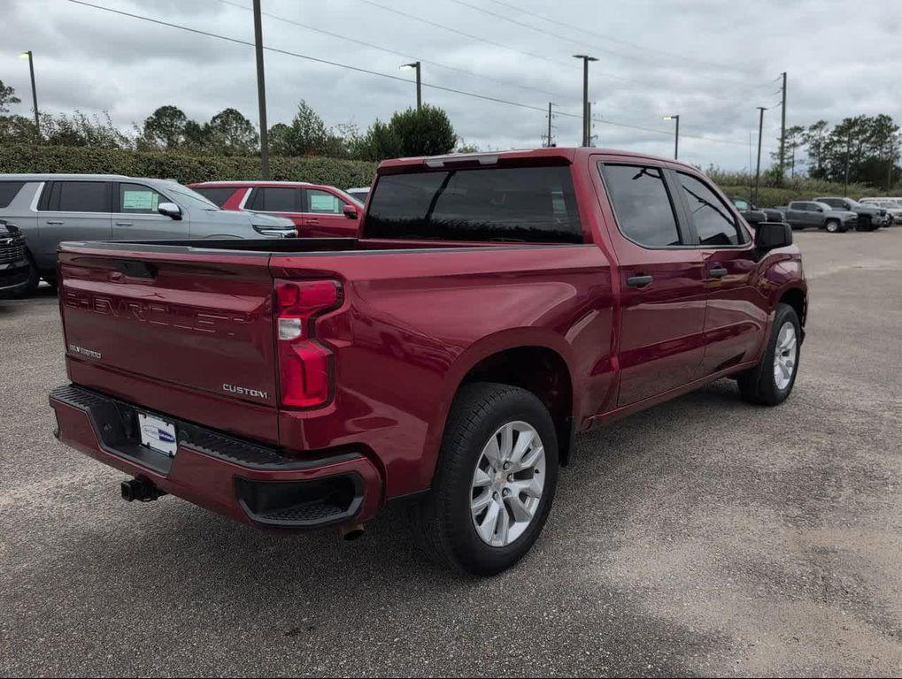 used 2022 Chevrolet Silverado 1500 car, priced at $29,900