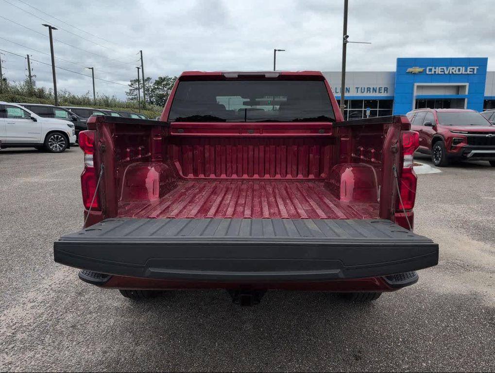 used 2022 Chevrolet Silverado 1500 car, priced at $29,900