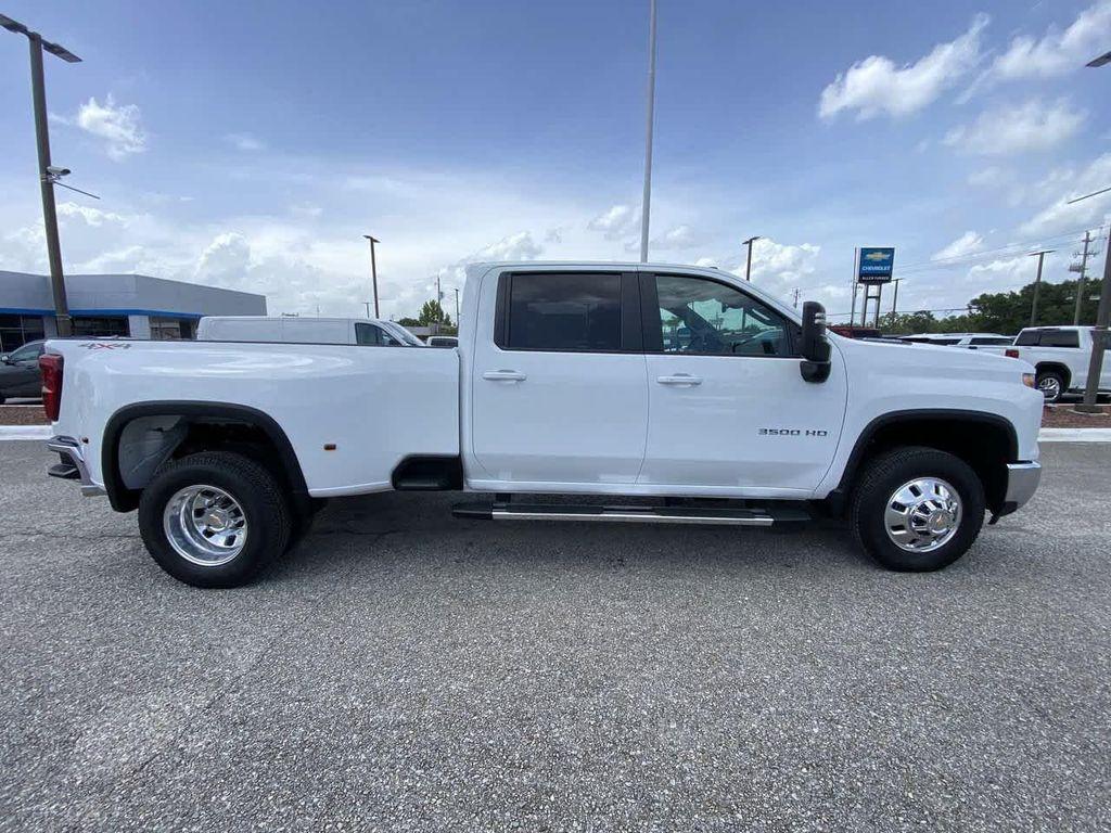 new 2025 Chevrolet Silverado 3500 car, priced at $72,525
