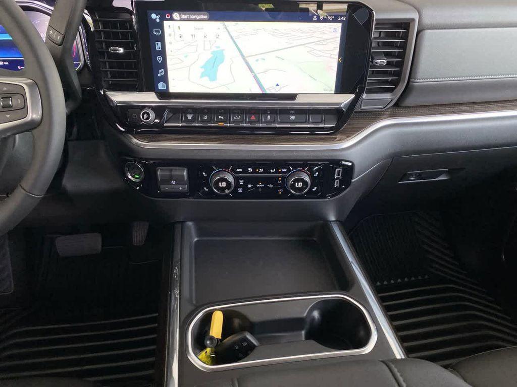 new 2025 Chevrolet Silverado 3500 car, priced at $72,525