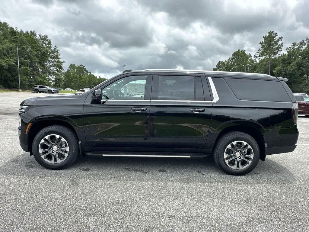 new 2025 Chevrolet Suburban car, priced at $70,486