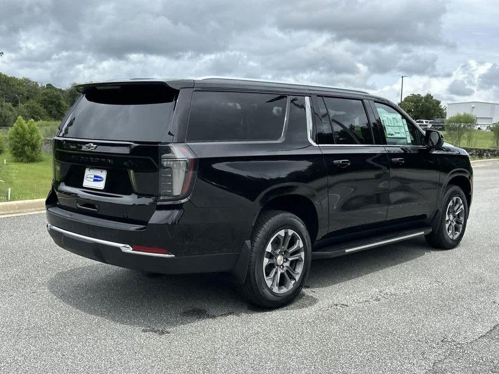 new 2025 Chevrolet Suburban car, priced at $70,486