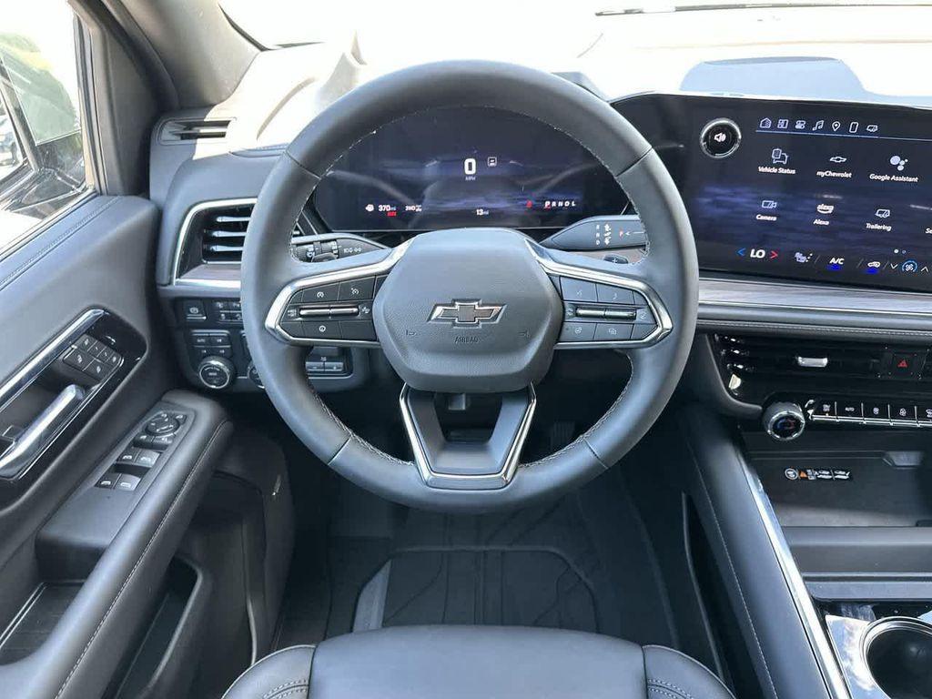 new 2025 Chevrolet Suburban car, priced at $77,272