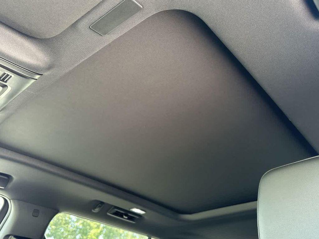 new 2025 Chevrolet Suburban car, priced at $77,272