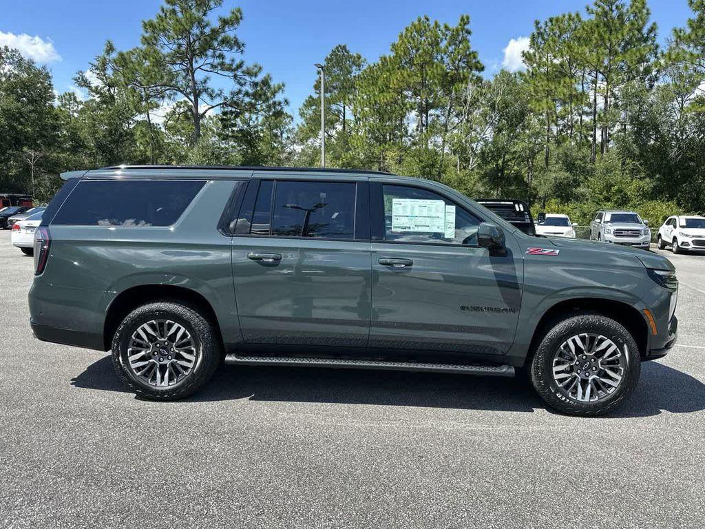 new 2025 Chevrolet Suburban car, priced at $77,272
