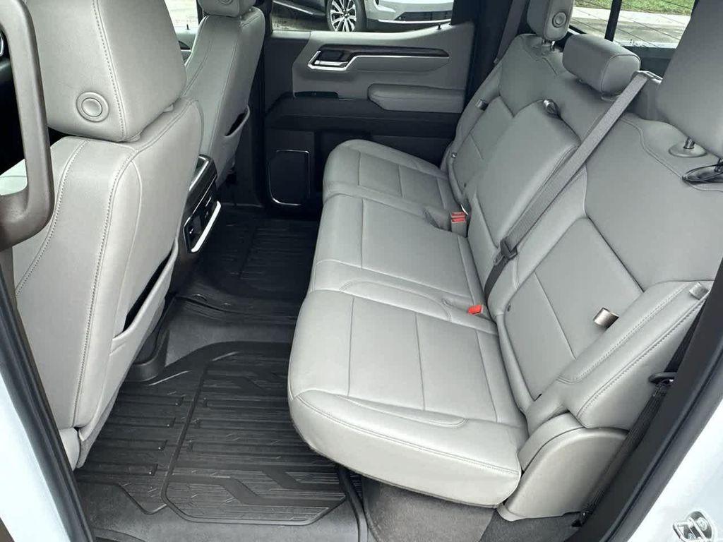 used 2024 GMC Sierra 1500 car, priced at $51,900