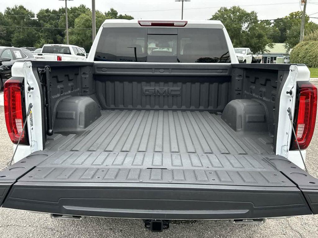 used 2024 GMC Sierra 1500 car, priced at $51,900