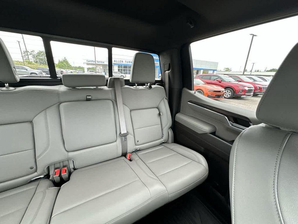 used 2024 GMC Sierra 1500 car, priced at $51,900