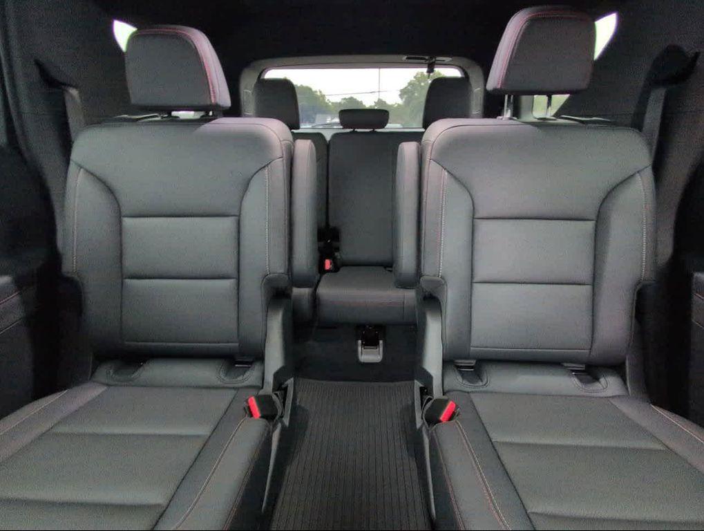 used 2024 Chevrolet Traverse car, priced at $44,341