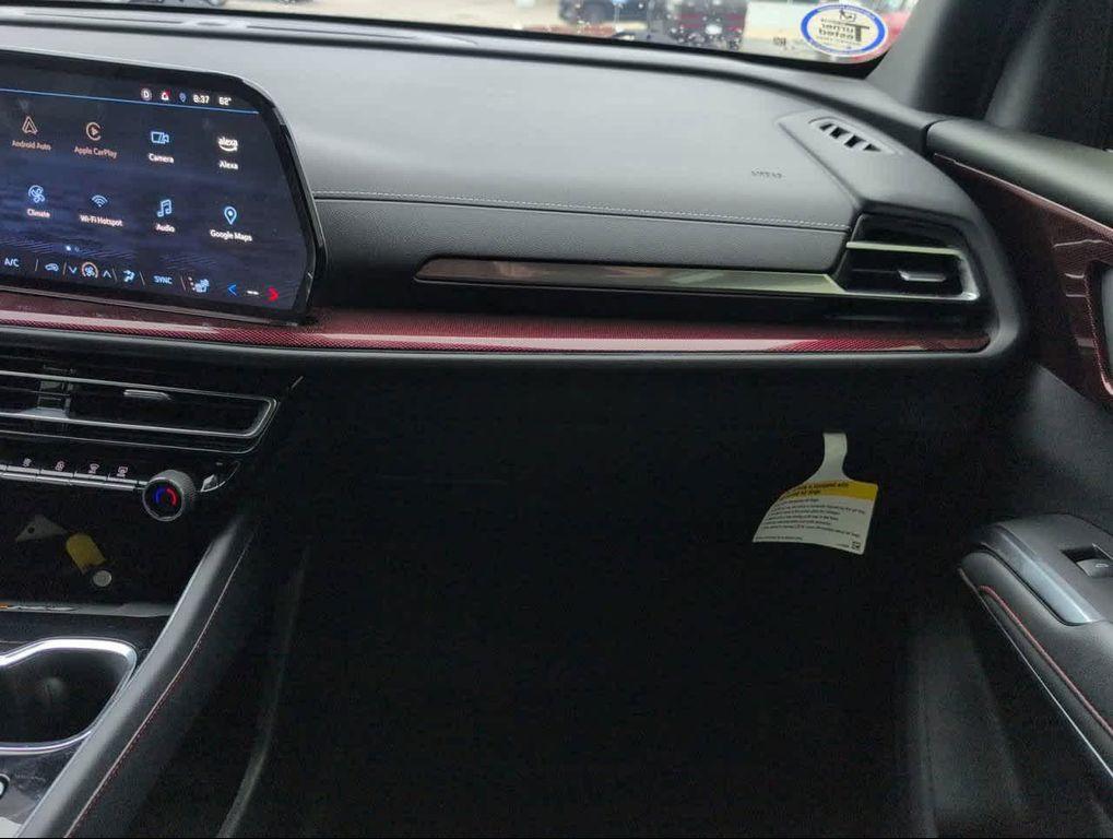 used 2024 Chevrolet Traverse car, priced at $44,341