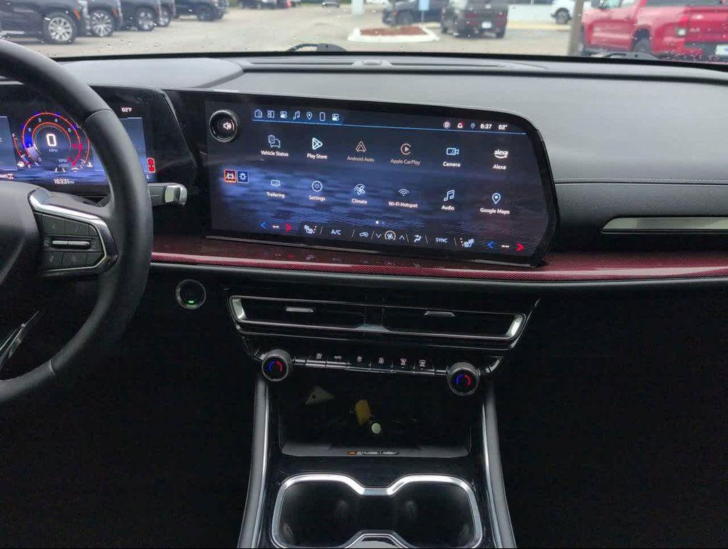 used 2024 Chevrolet Traverse car, priced at $44,341