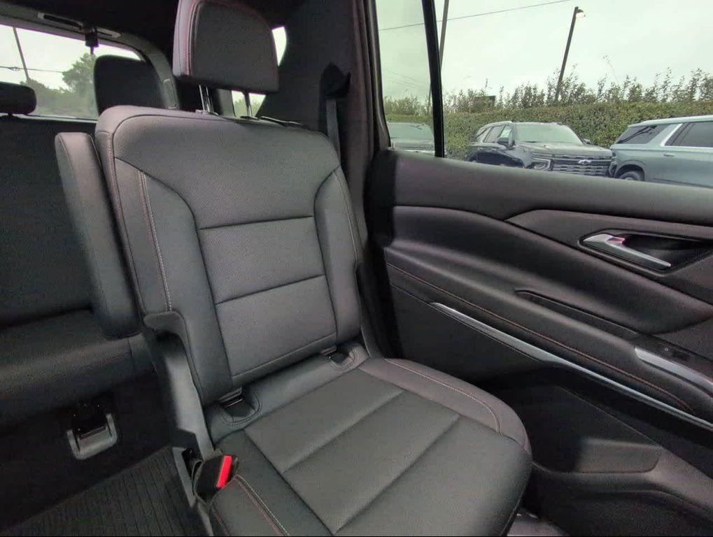used 2024 Chevrolet Traverse car, priced at $44,341