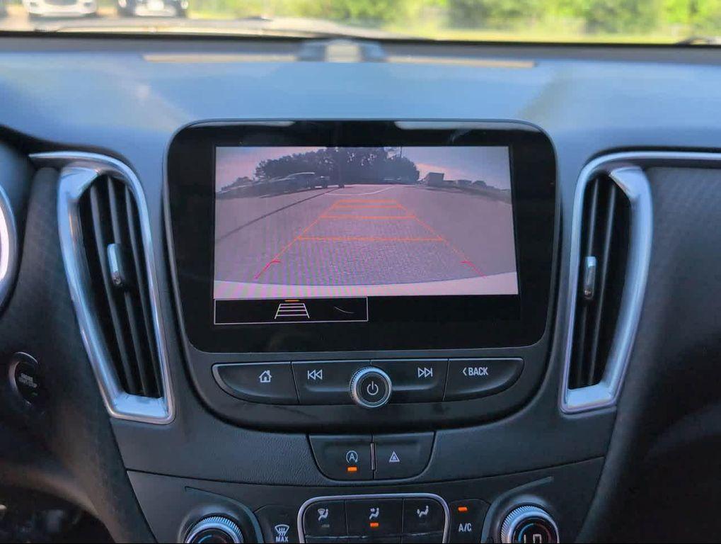 used 2021 Chevrolet Malibu car, priced at $10,915