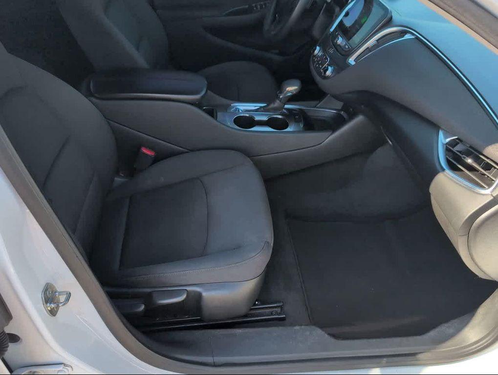 used 2021 Chevrolet Malibu car, priced at $10,915