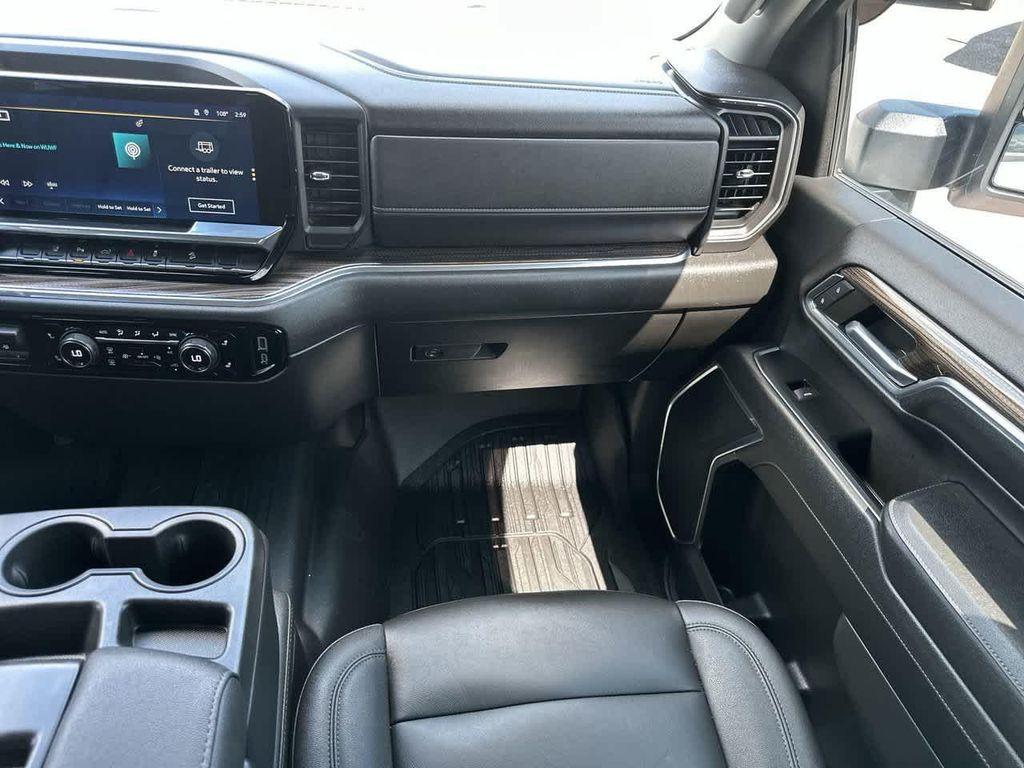 used 2024 Chevrolet Silverado 3500 car, priced at $61,275