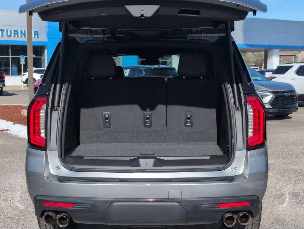 used 2024 GMC Yukon car, priced at $72,844