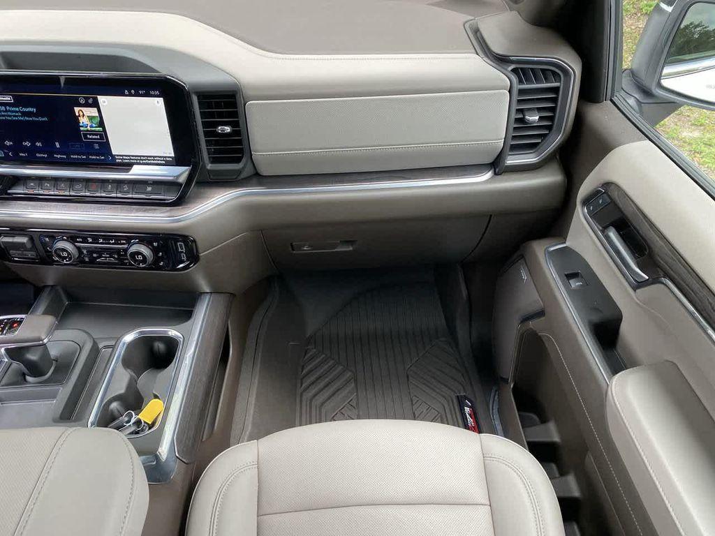 used 2024 Chevrolet Silverado 1500 car, priced at $52,977