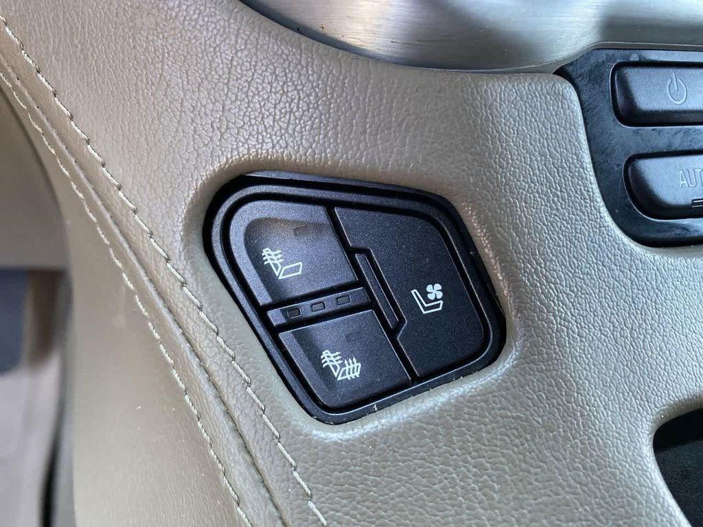 used 2019 GMC Yukon XL car, priced at $17,900