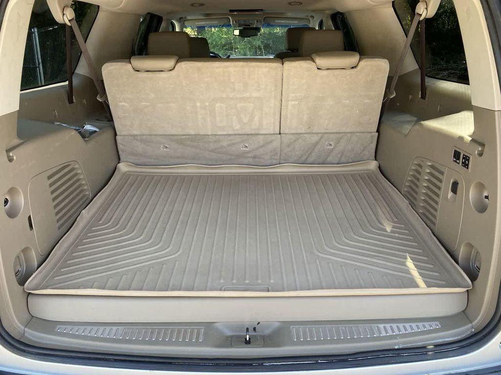 used 2019 GMC Yukon XL car, priced at $17,900