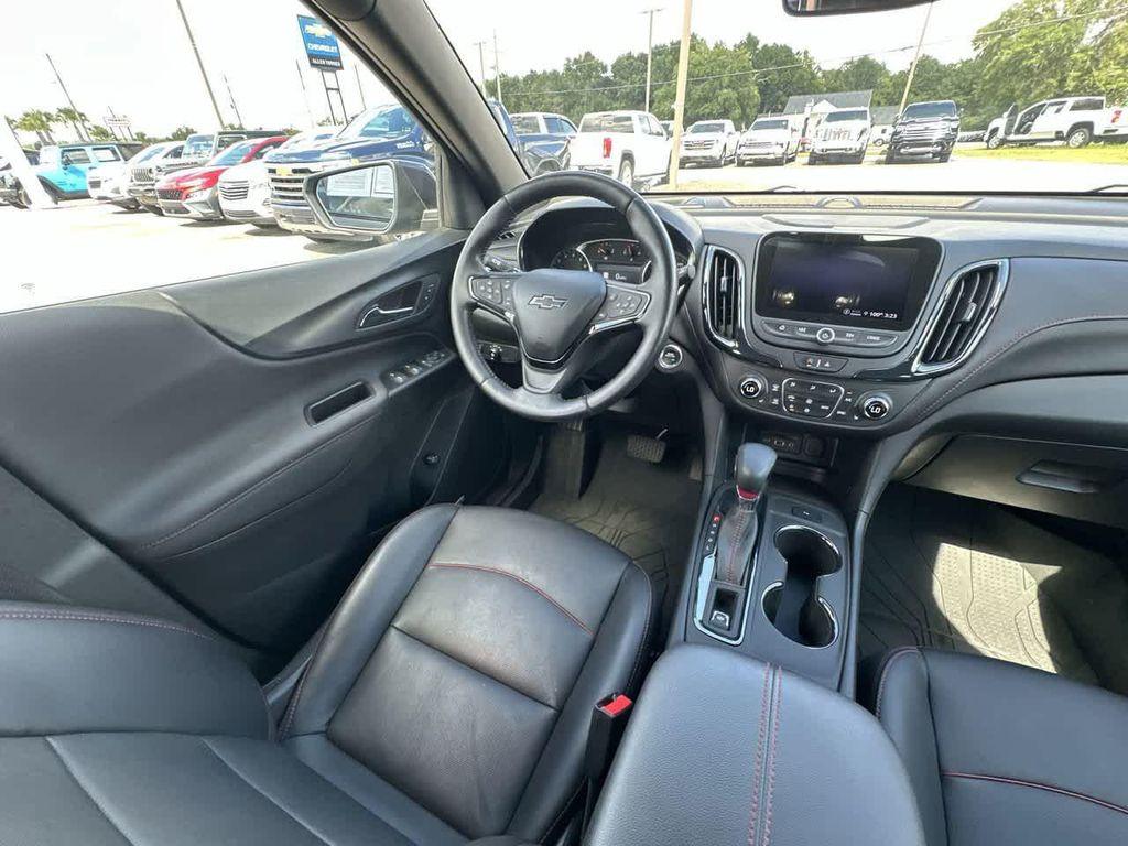 used 2022 Chevrolet Equinox car, priced at $26,898