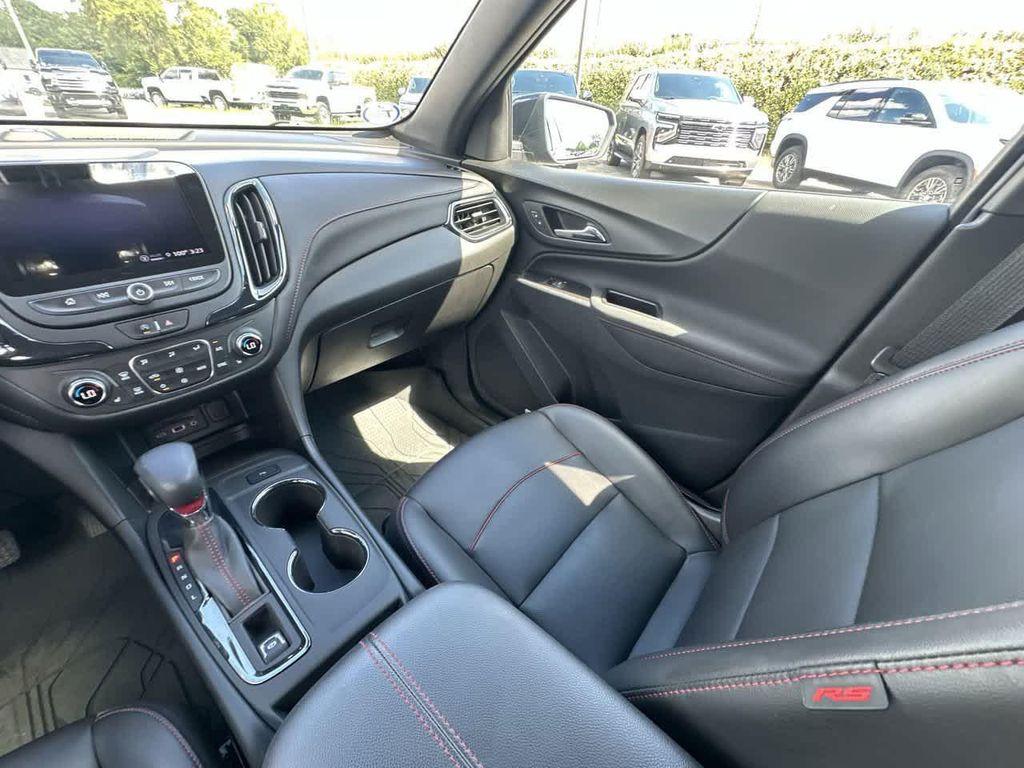 used 2022 Chevrolet Equinox car, priced at $26,898