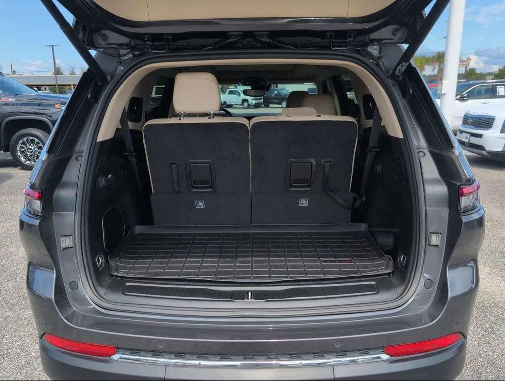 used 2022 Jeep Grand Cherokee L car, priced at $27,048