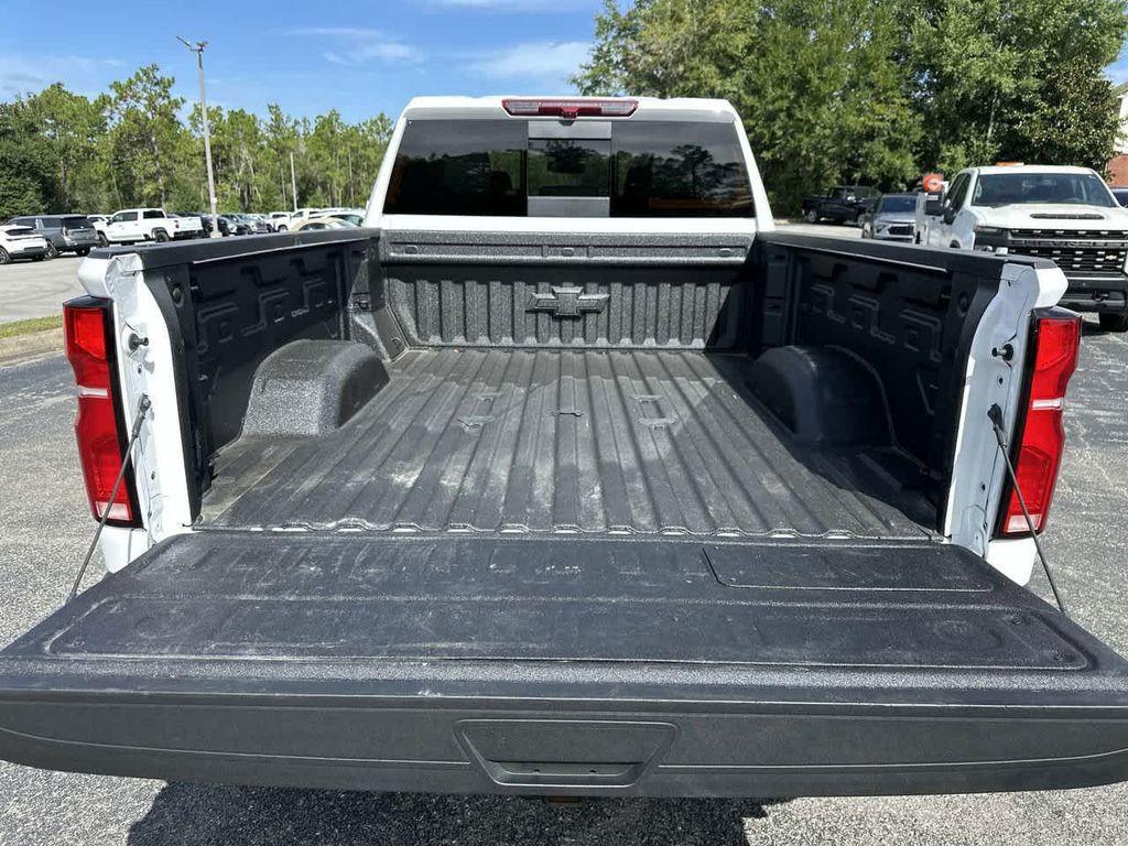 used 2024 Chevrolet Silverado 3500 car, priced at $59,989