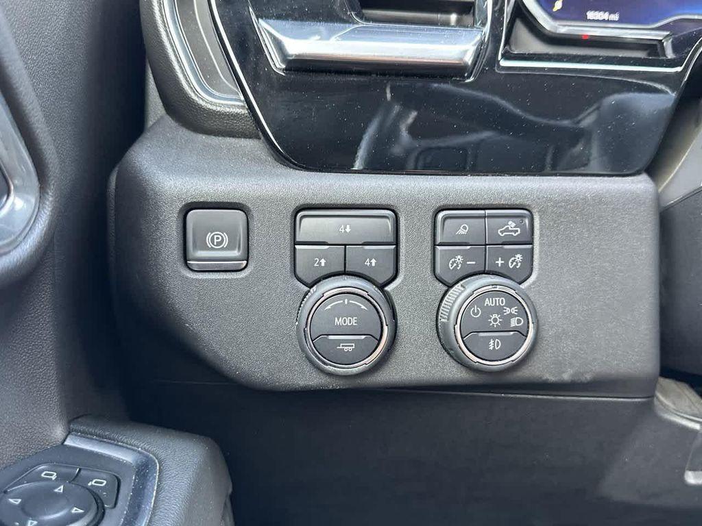 used 2024 Chevrolet Silverado 3500 car, priced at $59,989