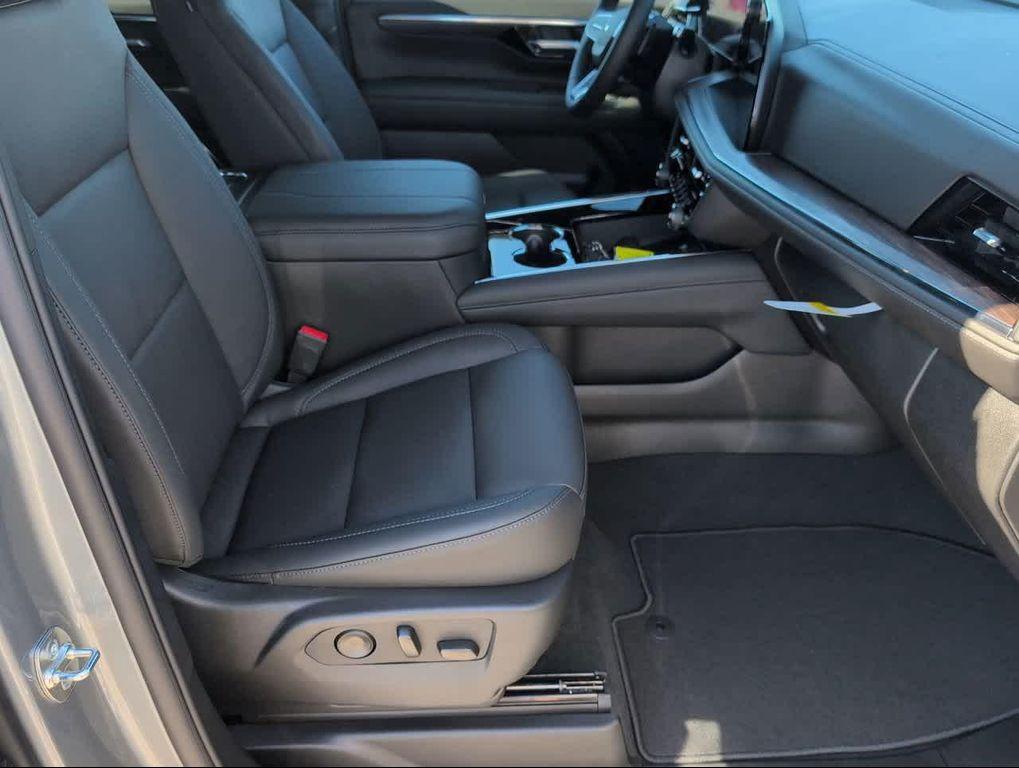 new 2026 Chevrolet Tahoe car, priced at $73,113