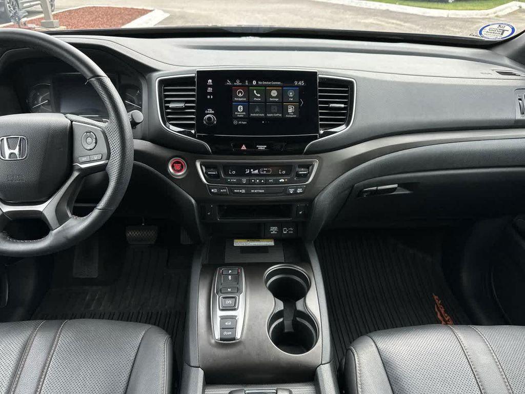 used 2023 Honda Passport car, priced at $33,554