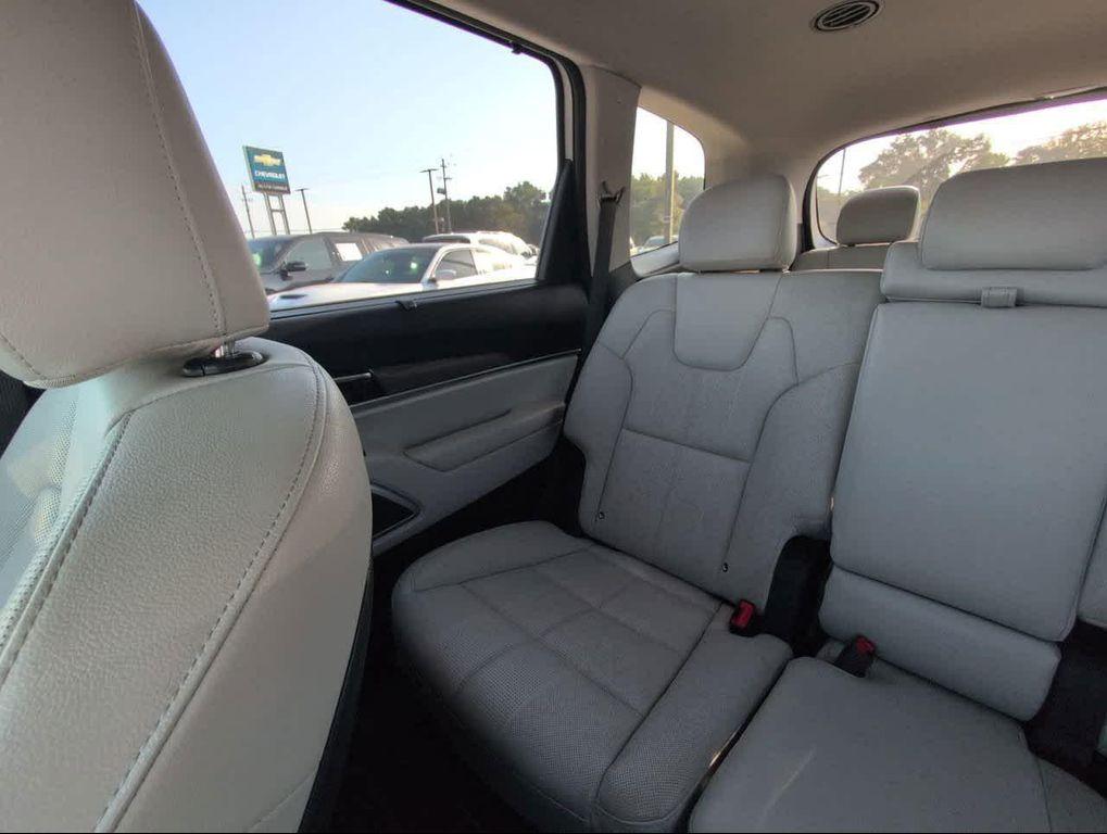 used 2021 Kia Telluride car, priced at $25,102