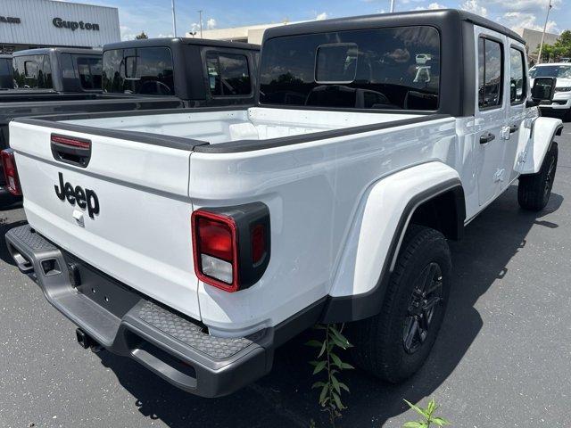 new 2024 Jeep Gladiator car, priced at $50,595