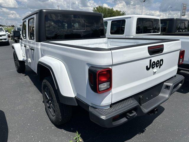 new 2024 Jeep Gladiator car, priced at $50,595