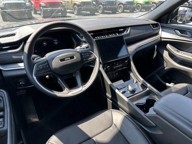 new 2025 Jeep Grand Cherokee L car, priced at $54,578