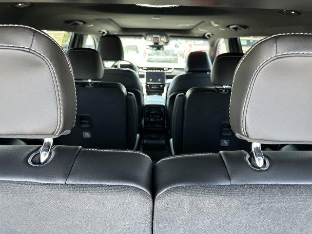 new 2025 Jeep Grand Cherokee L car, priced at $54,578
