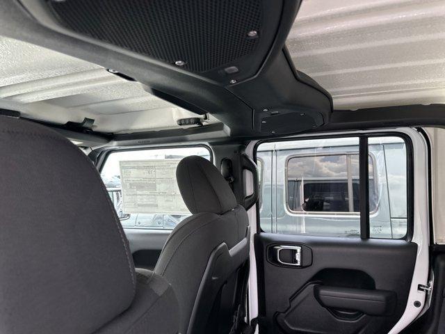 new 2025 Jeep Gladiator car, priced at $56,455