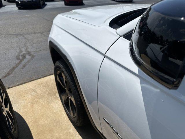 new 2025 Jeep Grand Cherokee L car, priced at $49,474